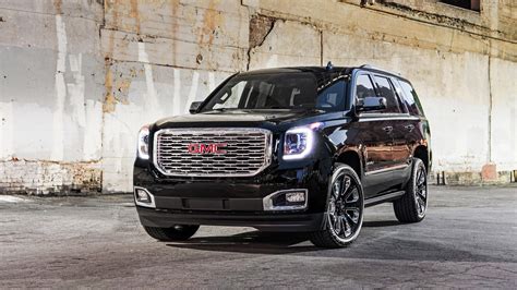 GMC Yukon Denali Ultimate Black Edition keeps it nice and dark - CNET