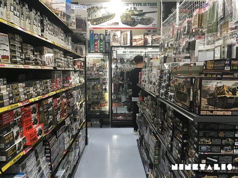 Scale model shops in Tokyo – Ninetalis scale models