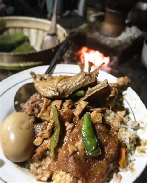 Gudeg Pawon Jogja Tempat Makan Ala Pedesaan