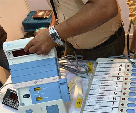 A look inside the electronic voting machine - The Hindu