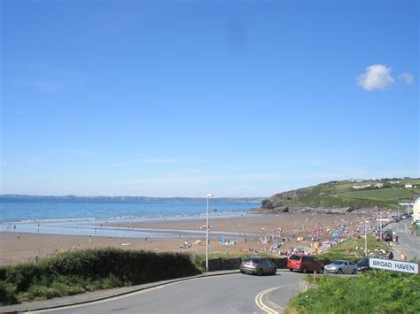 Broad Haven North Beach | Croeso Cymru