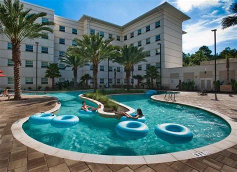 11 insanely luxurious college dorms | University dorms, Nova southeastern university, Colleges ...