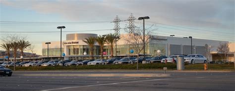 VALENCIA BMW DEALERSHIP - SANTA CLARITA, CA | Navymailman | Flickr