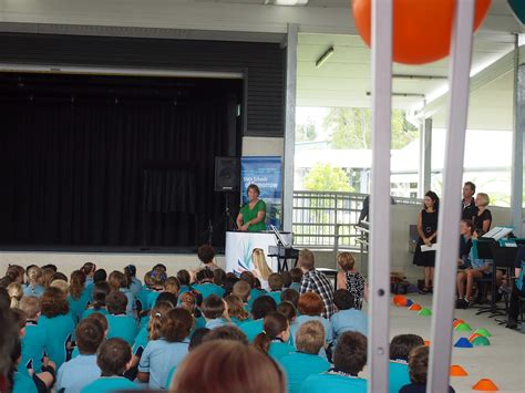 The Taylor Family Blog: Wynnum State School Grand Opening in Pictures