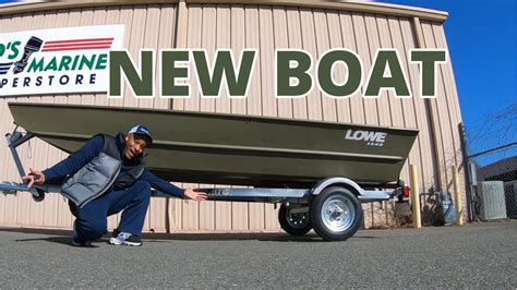 I BOUGHT A NEW BOAT {LOWE 1448 JON BOAT} - YouTube