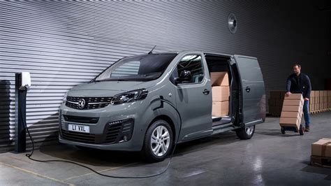 Vauxhall Vivaro-e 2020 revealed: Everything you need to know - TotallyEV