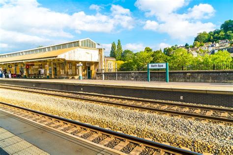 BATH, UK - AUG 30 2019 : Bath Spa Railway Station Stock Image - Image of europe, landmark: 168576583