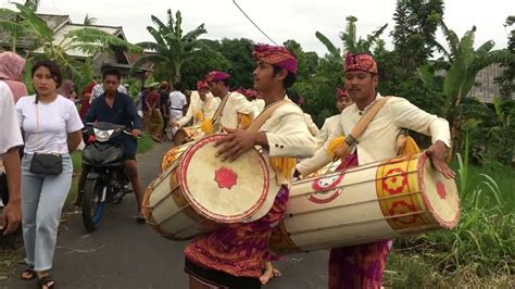 Gendang belek - YouTube