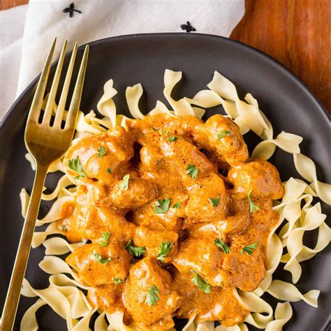 Hungarian Chicken Paprikash (Csirkepaprikás) - Unsophisticook