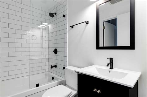 Small Bathroom Renovation Tips & Ideas - Venaso