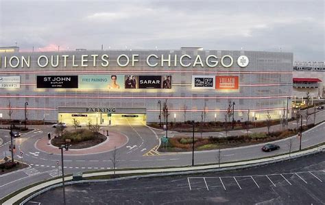 Fashion Outlets of Chicago (Rosemont) - All You Need to Know BEFORE You Go