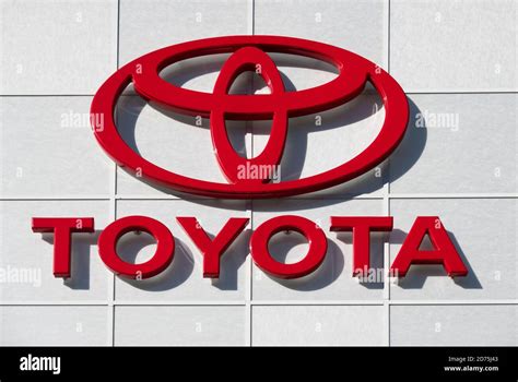 Toyota service center in Connecticut Stock Photo - Alamy