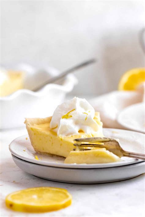 No Bake Lemon Chiffon Pie Recipe - Dinner, then Dessert