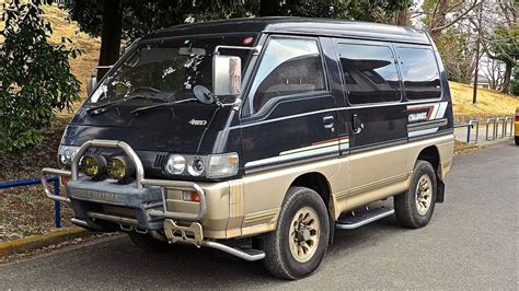 Mitsubishi Delica L300 4wd VAN 4x4 MAD MAX Edition For Hire In Vancouver | ubicaciondepersonas ...