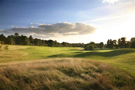 Book a golf break to Hanbury Manor Golf Course, Hertfordshire