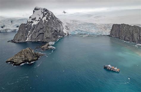 Antarctica Discovery - Fly & Cruise To Antarctica with Secret Atlas