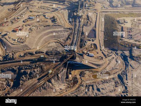 Alberta,Fort Mcmurray,oil sands refinery Stock Photo, Royalty Free Image: 82628013 - Alamy