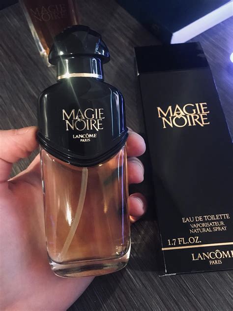 Magie Noire Lancôme perfume - a fragrance for women 1978