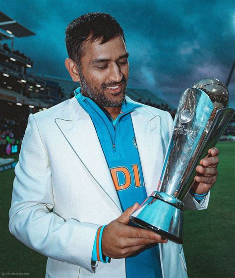 MS Dhoni With Champions Trophy 2013 | Ms dhoni photos, Champions trophy, Cute paragraphs for him