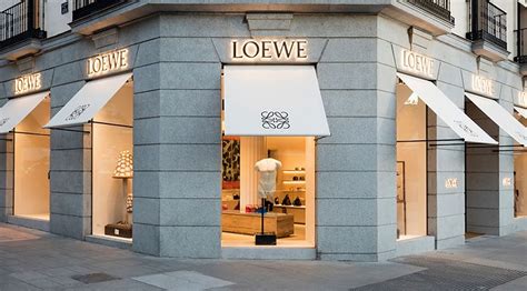 LOEWE - Positive Luxury