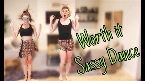 Fifth Harmony - Worth it - SASSY DANCE! - YouTube