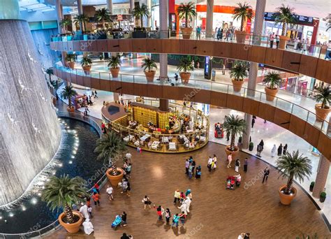 Waterfall in Dubai Mall – Stock Editorial Photo © bloodua #39045819