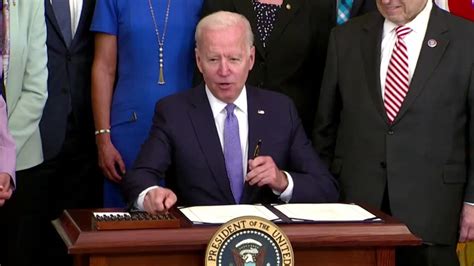 Biden runs out of ceremonial pens at bill signing