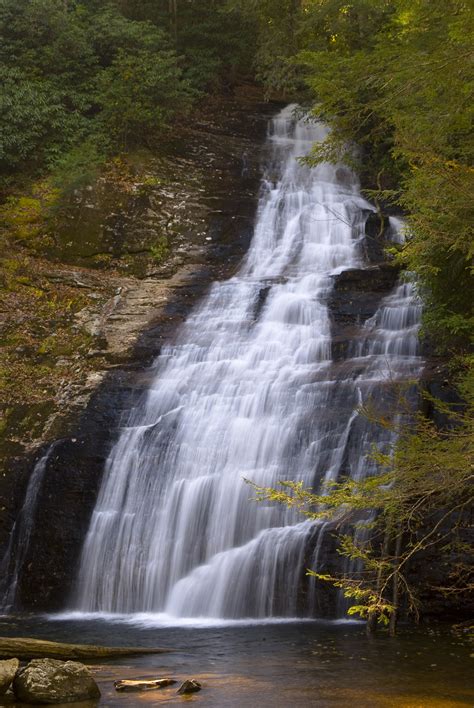 7 Amazing Waterfalls In Georgia - Drivin' & Vibin'