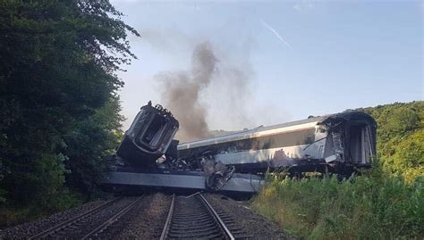 ScotRail train derails near Aberdeen sparking emergency response - London Daily