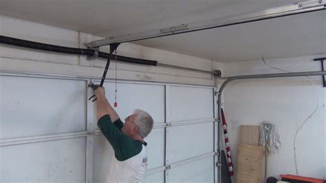 HOW MUCH DOES A GARAGE DOOR REPAIR COST IN ALEXANDRIA