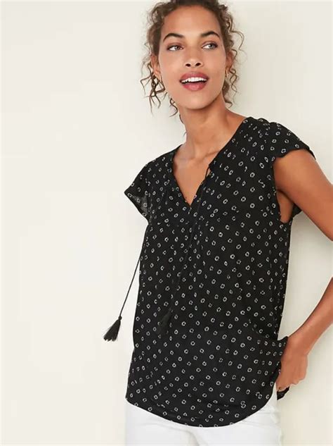Old Navy Clearance Sale! Get an Extra 25% off at Checkout!