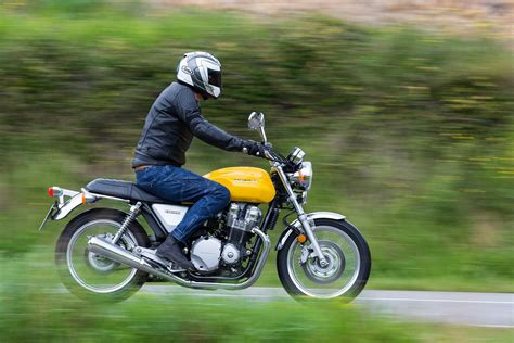 Video: We ride Honda's CB1100 RS and EX