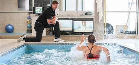 HydroWorx's patented underwater treadmill is revolutionizing aquatic therapy, sports medicine ...