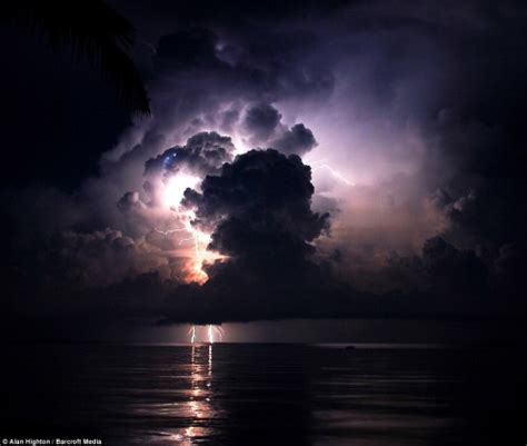 Catatumbo Lightning: The everlasting lightning storm in Venezuela ...