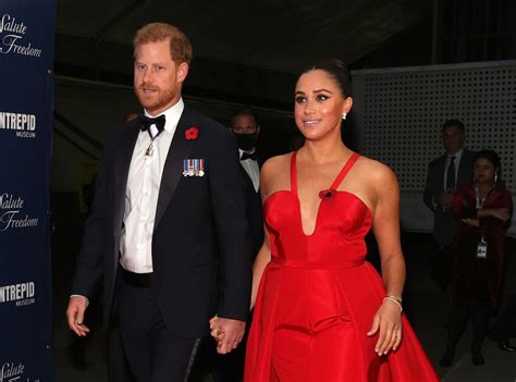 Prince Harry and Meghan Markle to 'Split' but Not in That Way — Expert