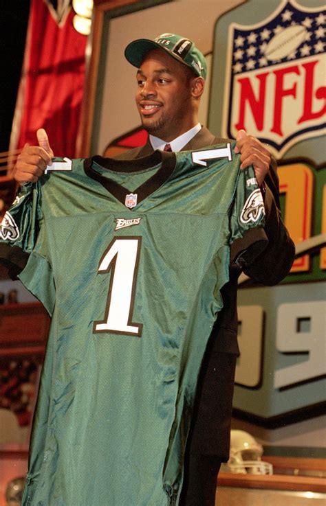 Top 10 Greatest Philadelphia Eagles Quarterbacks of All Time - Iggles.com