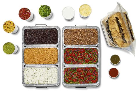 Configure Fajita Veggie Hot Bar - Qdoba Mexican Eats | catering.qdoba.com