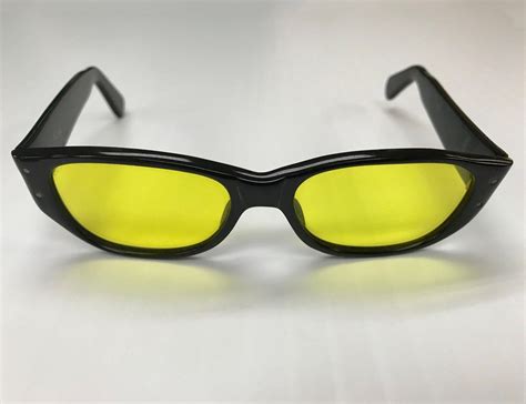 Vintage Yellow Sunglasses - TopSunglasses.net