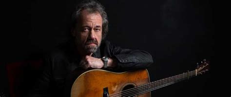 Dan Tyminski's new single - a bluegrass version of Hey Brother ...