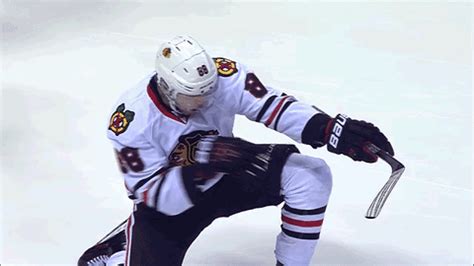 Patrick Kane Goal Celebration GIFs - Get the best GIF on GIPHY