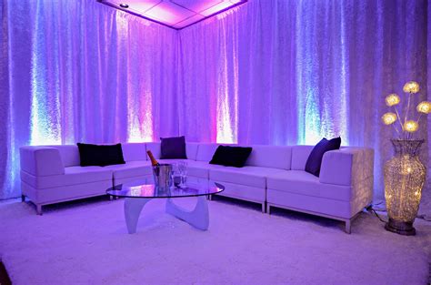 Velvet curtain 8-12' L x 8-14' H - 15oz IFR - White - Section with ...