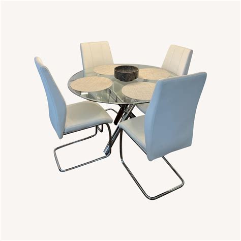 Wayfair Dining Table & Chairs (4) - AptDeco