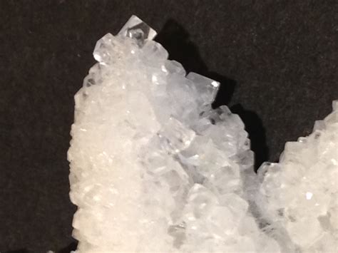 Growing borax crystals | ingridscience.ca