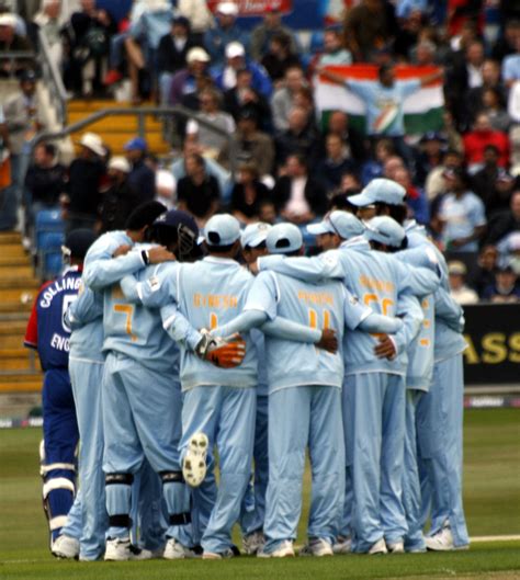 Indian Team Huddle | India cricket team get tight and togeth… | Flickr