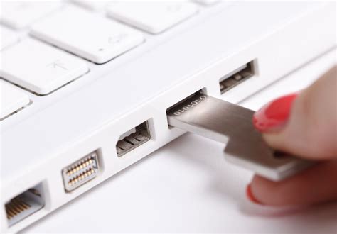 How to Make a USB Security Key for Your PC or Mac