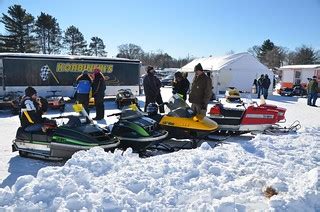 Vintage Snowmobiles -- Snowmobile racing and show on Hough… | Flickr