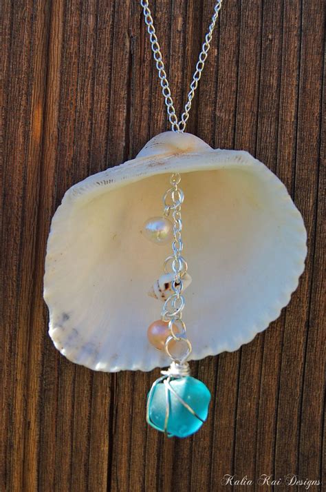 Large Clam Shell dangle Necklace, Mermaid shell necklace, Beach necklace, silver plated chain ...