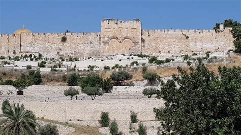 What is the eastern wall of Jerusalem? How does this relate to Herod and the Second Temple ...