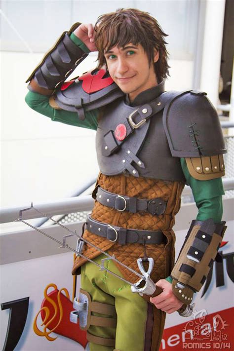 Hiccup Cosplay - HTTYD2 - Romics 2014 by EvilSephiroth89 on DeviantArt