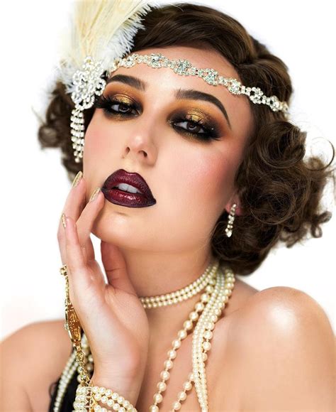 Victoria Lyn as 'Daisy Buchanan' | Gatsby makeup, 1920s makeup gatsby, Great gatsby makeup